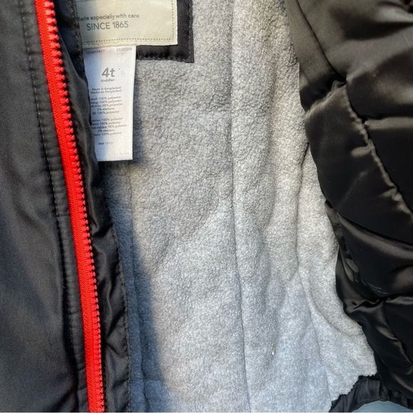 Carters Boys black gray and red zip up winter coat 4T - Picture 5 of 9